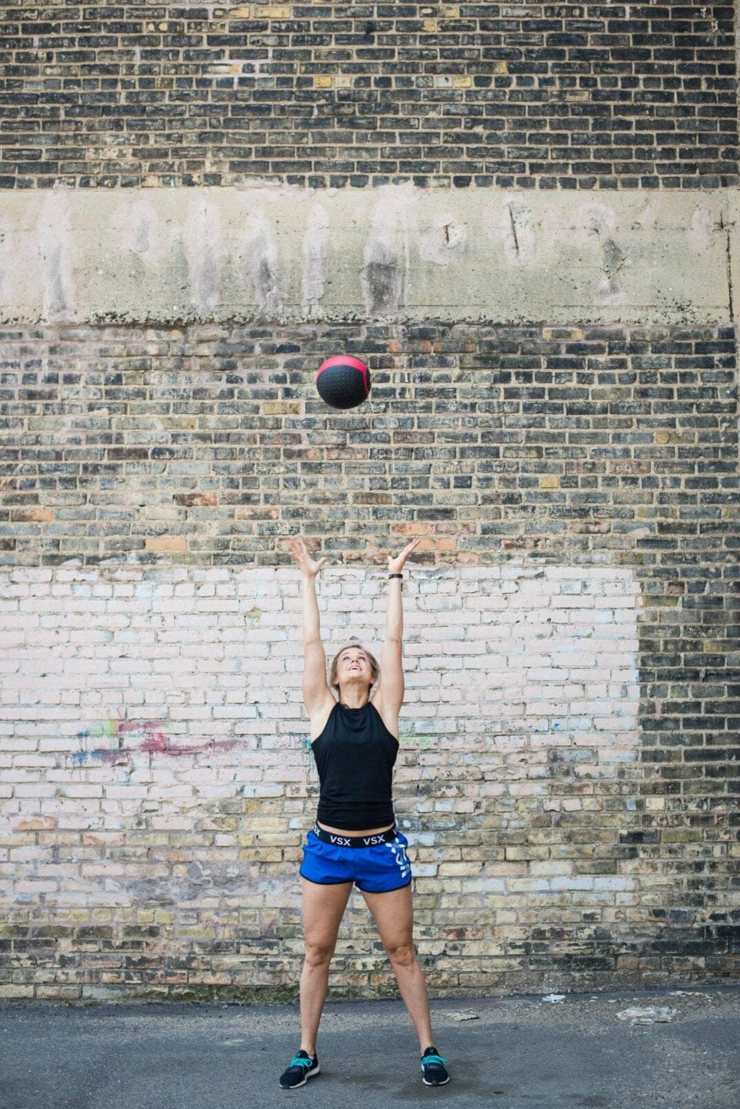 medicine ball squat and toss