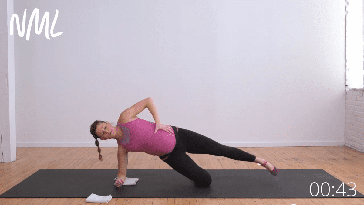 This Pilates for Beginners Workout Will Seriously Crush Your Core