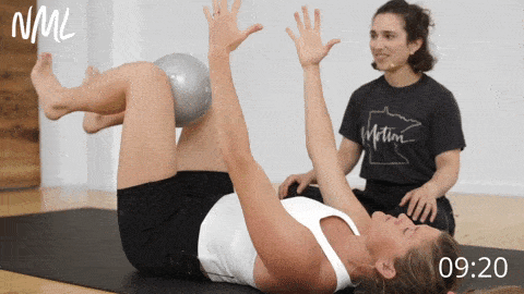 5 Beginner Pilates Ab Exercises (Video)