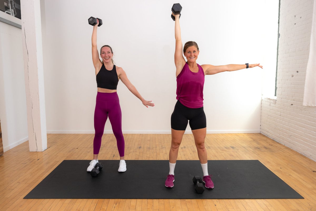 How to do a dumbbell snatch for full-body sculpting